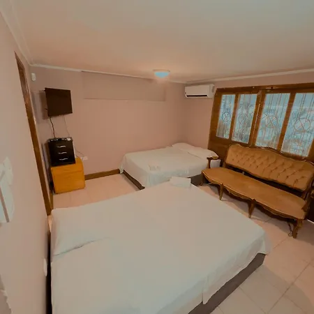 Hotel Milan 2*