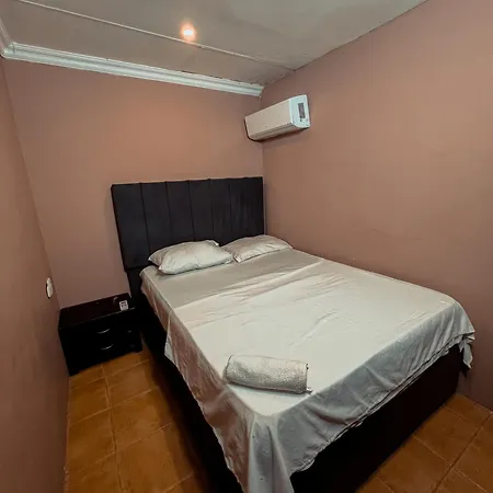 Hotel Milan 2*